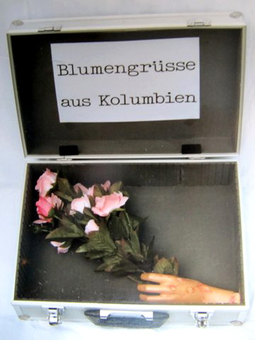 Blumenkoffer Renata Maberg Objekt